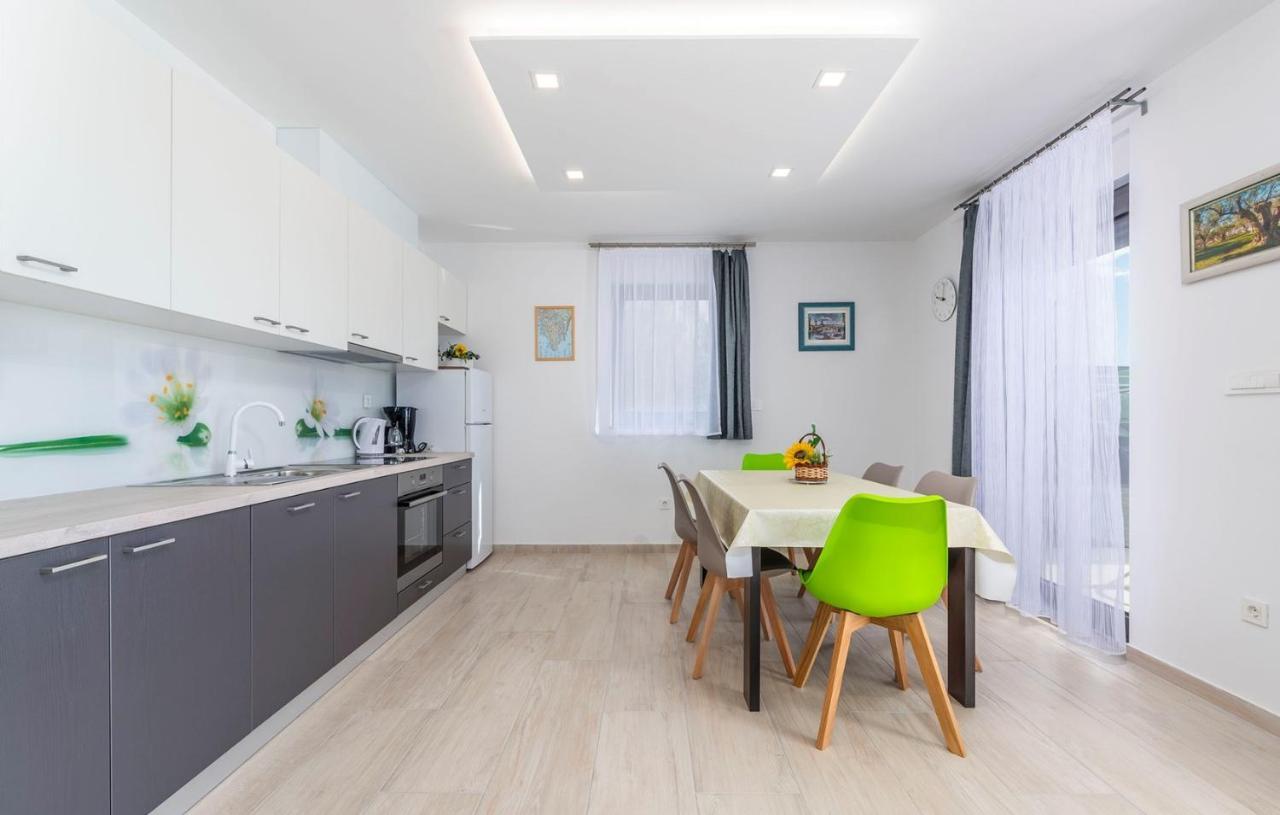 Apart Residence Blue Sea Porec Esterno foto