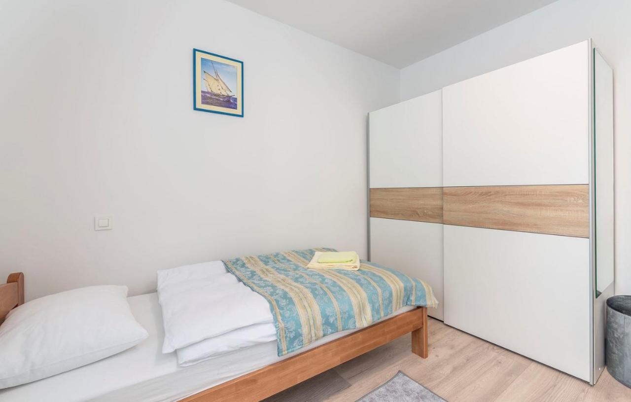 Apart Residence Blue Sea Porec Esterno foto