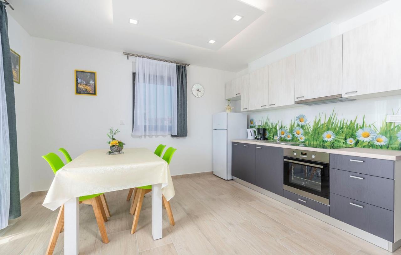 Apart Residence Blue Sea Porec Esterno foto