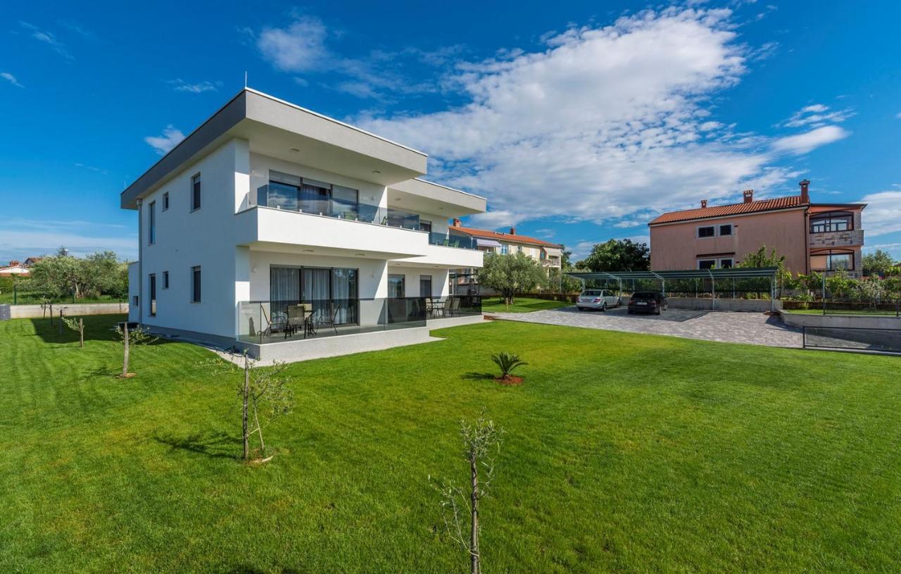 Apart Residence Blue Sea Porec Esterno foto