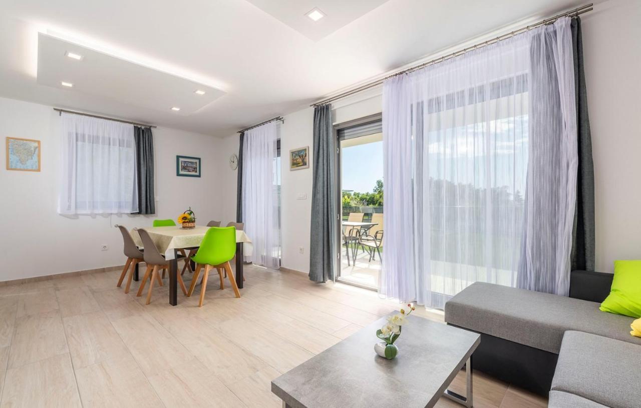 Apart Residence Blue Sea Porec Esterno foto