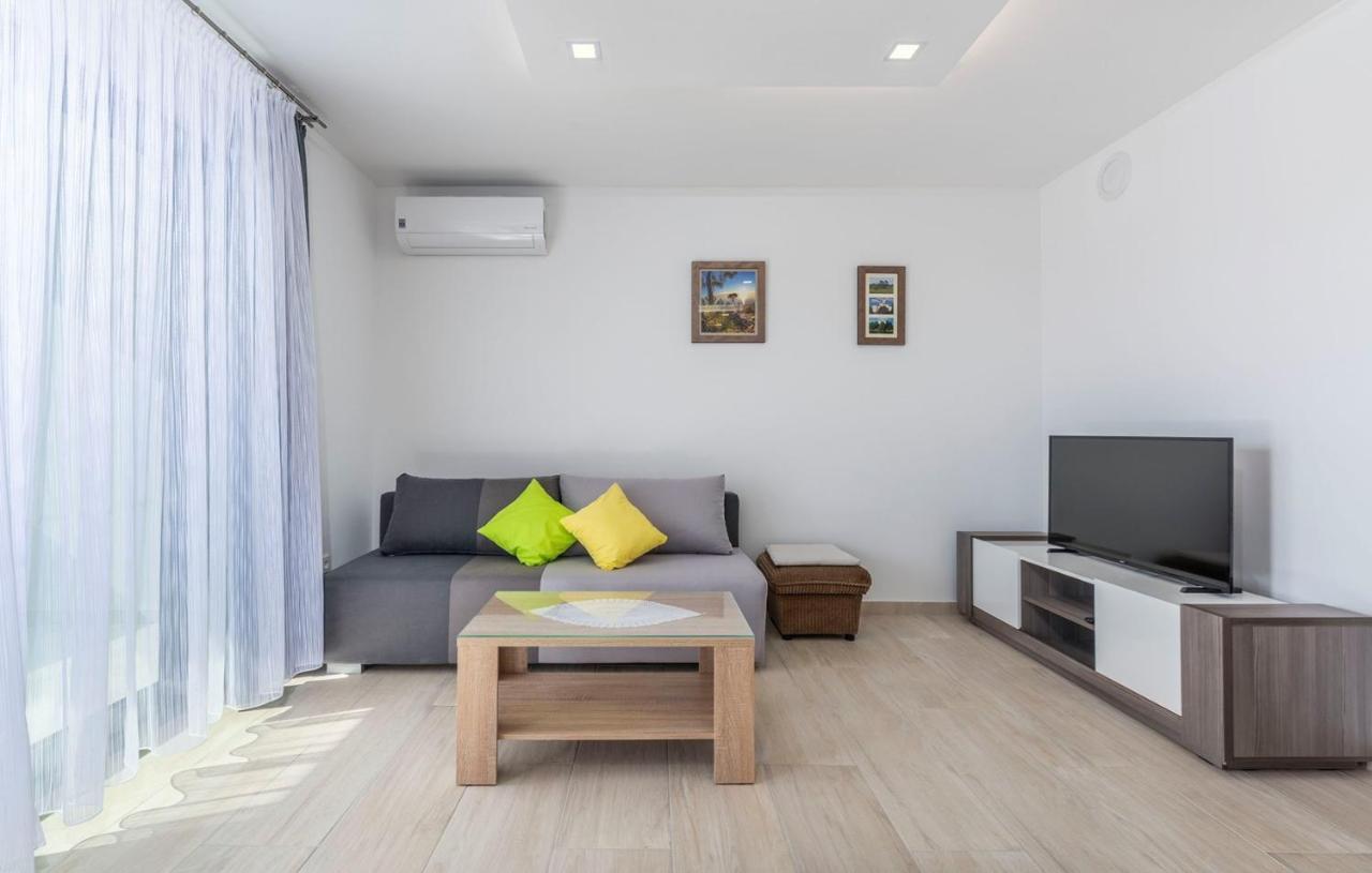 Apart Residence Blue Sea Porec Esterno foto